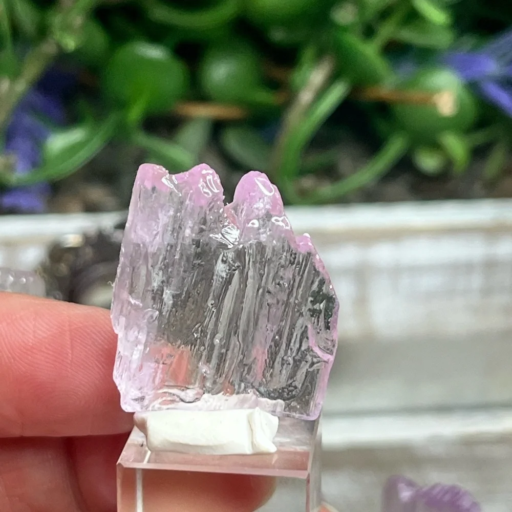 Kunzite - Picture 2 of 10